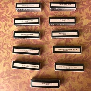 Lot of 11 NEW Mary Kay cream lipsticks lipstick